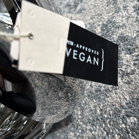 Metallic Crescent Acrylic Evening Purse - Picture 17 of 17